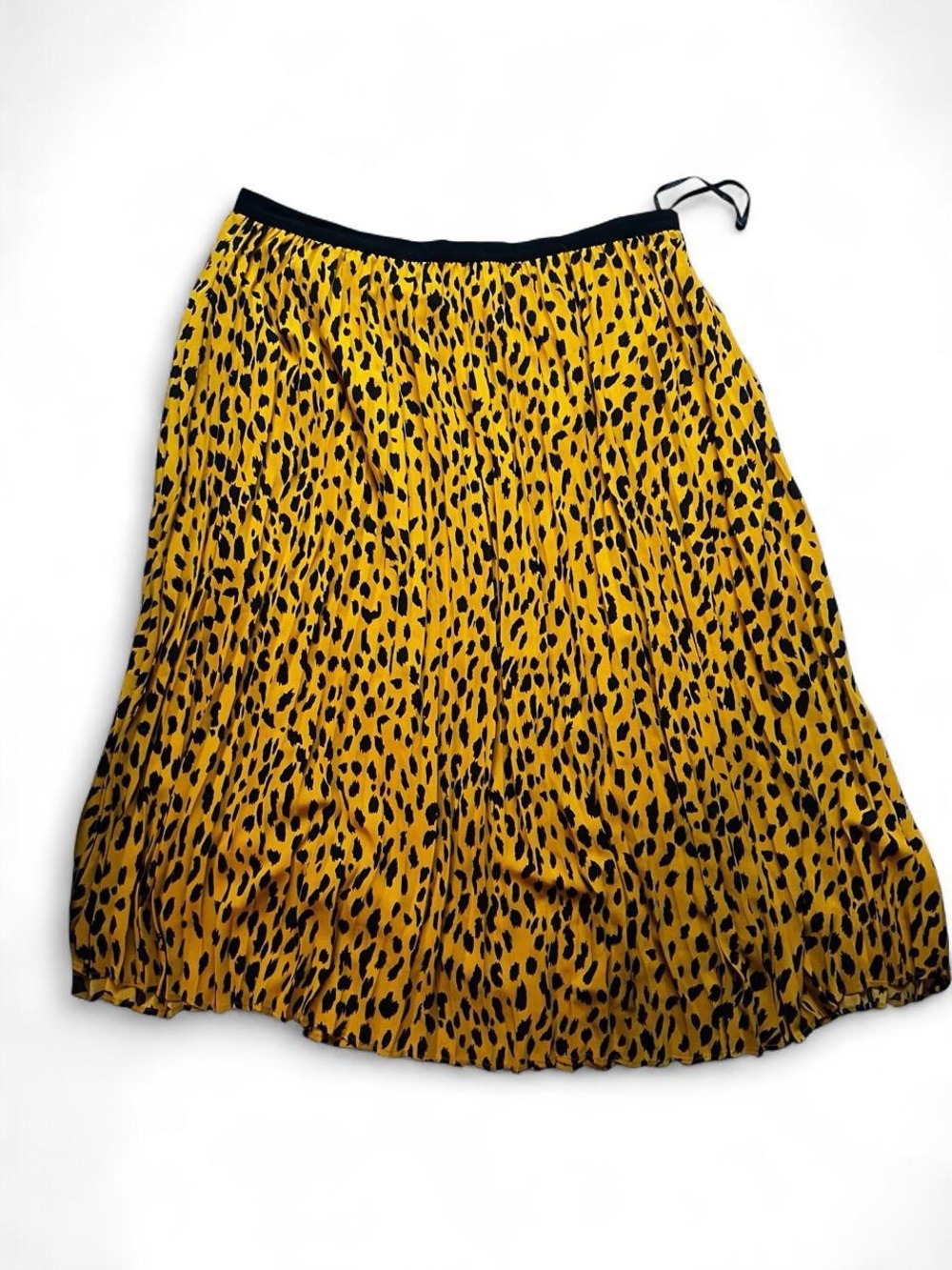 Tahari Yellow and Black Leopard Print Pleated Midi Skirt